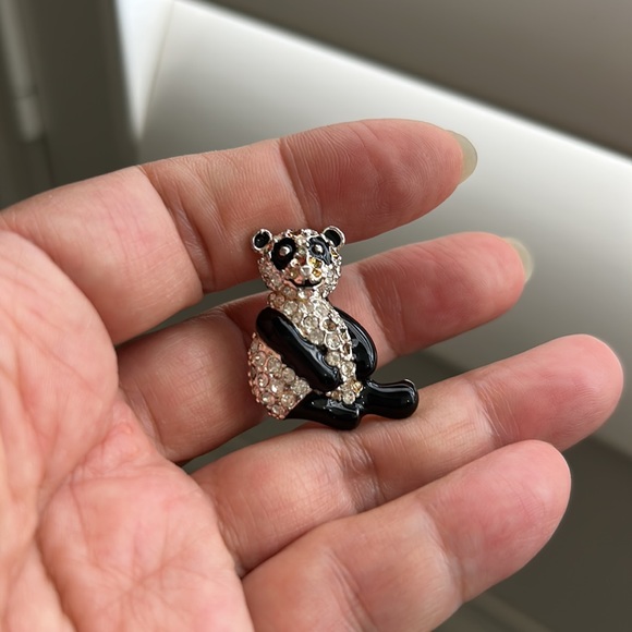 🖤Vtg MONET panda 🐼 brooch - Picture 8 of 9